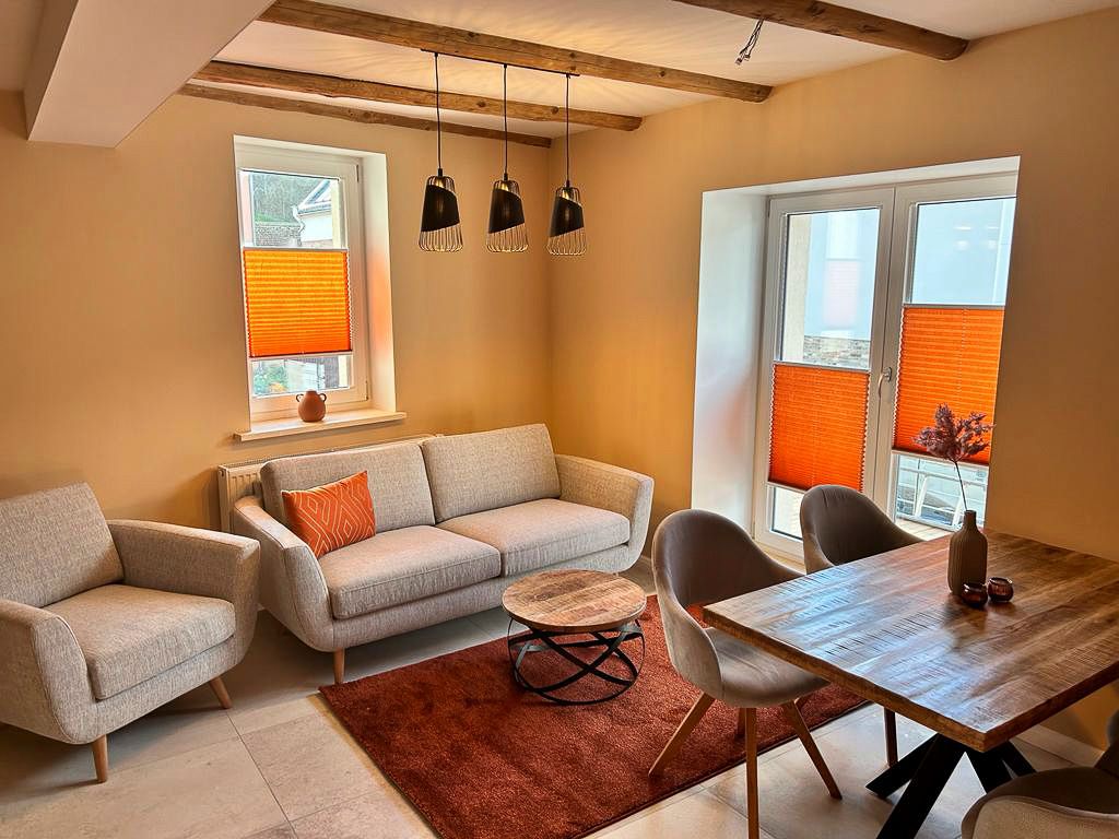 Fotos vom Apartment 3 im Ferienhaus Alte Schmiede der Familie Schlag im Weindorf Roßbach bei Naumburg im Saale-Unstrut-Weinanbaugebiet