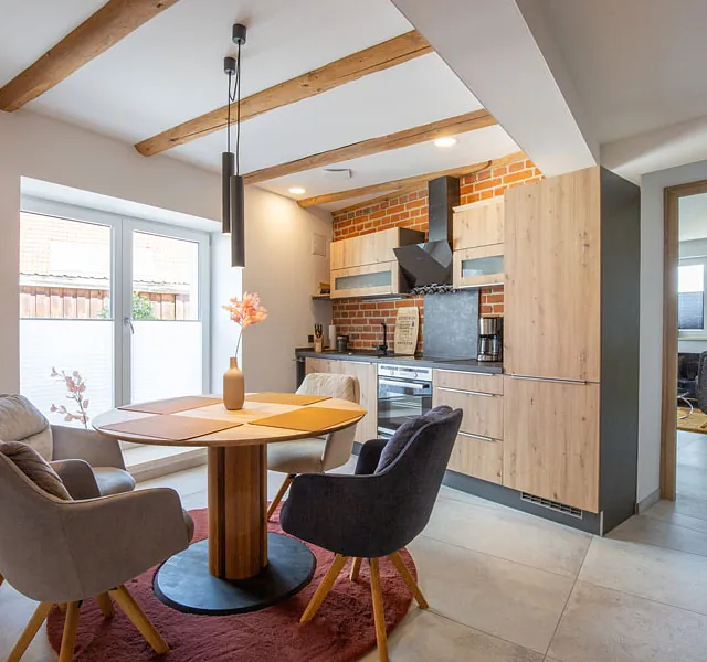 Fotos vom Apartment 3 im Ferienhaus Alte Schmiede der Familie Schlag im Weindorf Roßbach bei Naumburg im Saale-Unstrut-Weinanbaugebiet