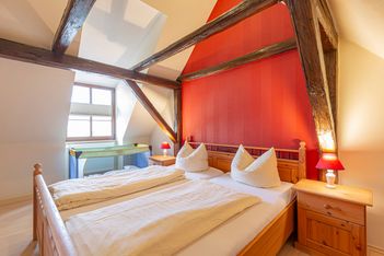 Ferienwohnung im Ferienhaus Schlag im Weindorf Roßbach bei Naumburg im Saale-Unstrut-Weinanbaugebiet