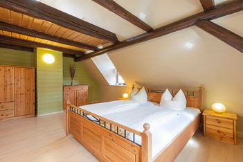Ferienwohnung im Ferienhaus Schlag im Weindorf Roßbach bei Naumburg im Saale-Unstrut-Weinanbaugebiet